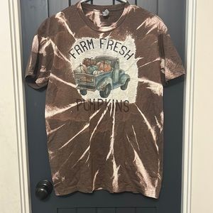 fall tee shirt- medium